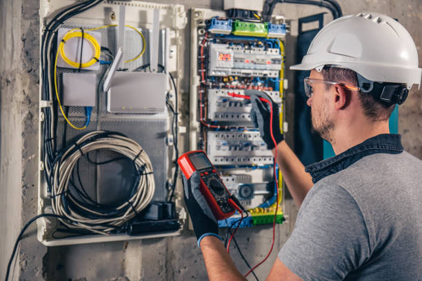 Best Local Electrician Companies  in Savannah, GA