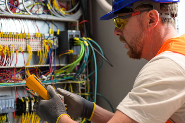 Best Local Electrician Companies  in Savannah, GA